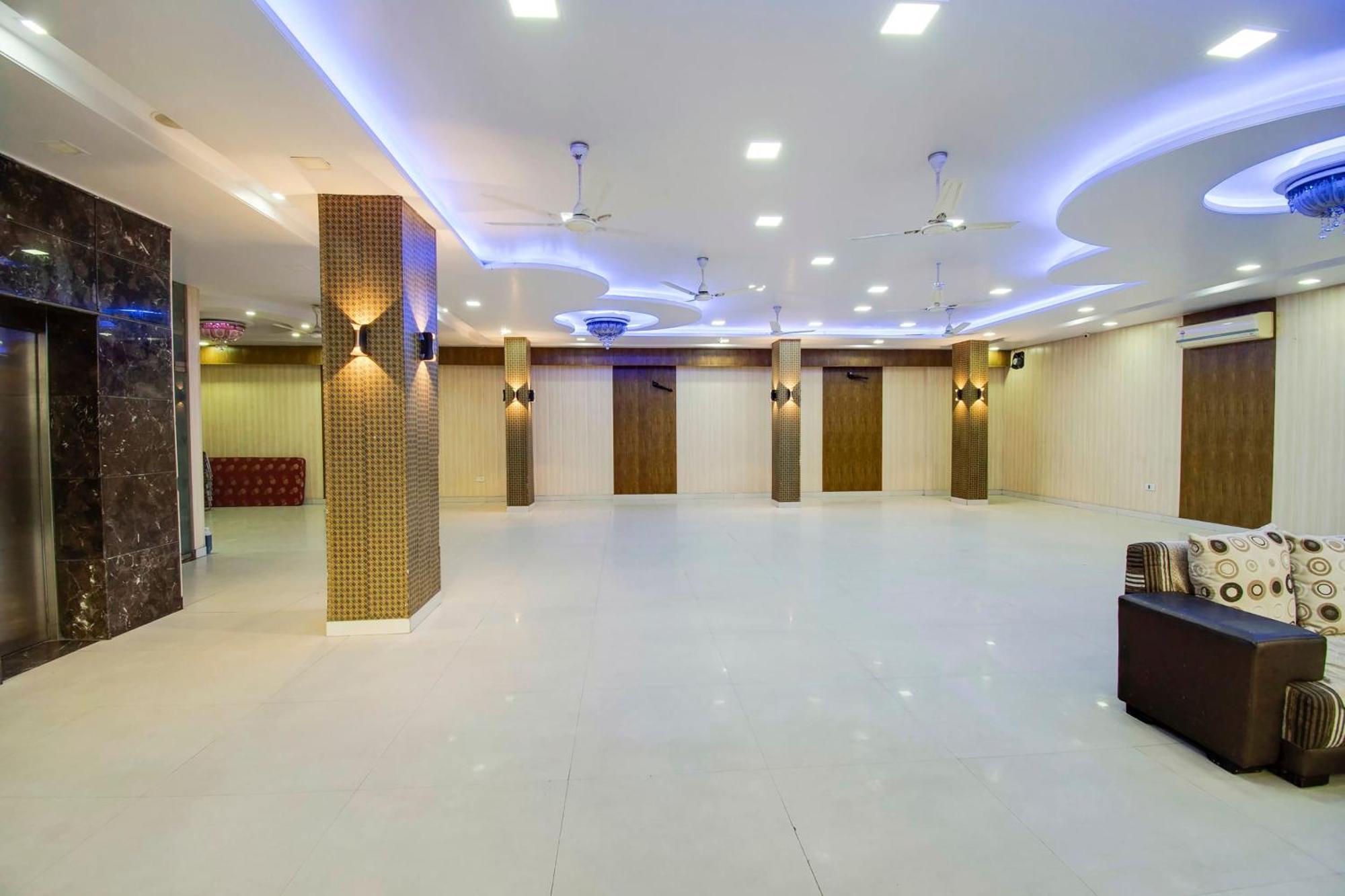 Hotel Capital O Pink Peral Divisione di Divisione di Jaipur Esterno foto